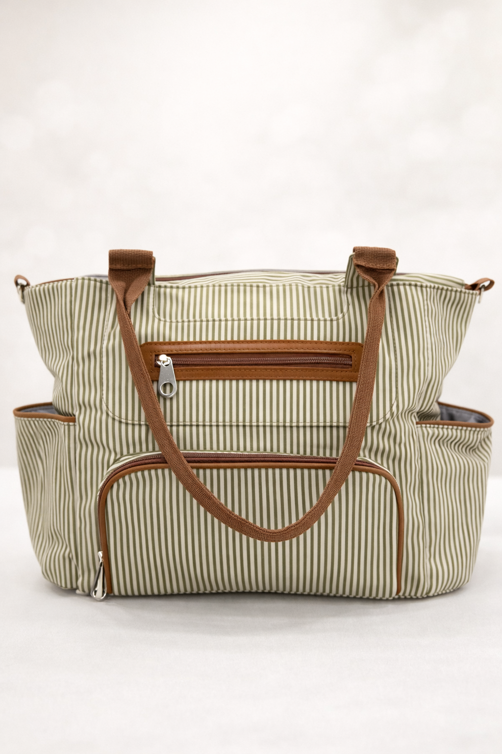 Sac à Langer Bébé Rayé Vert – Grand Format Organisé & Élégant