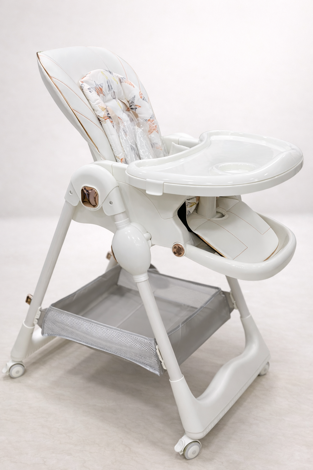Chaise Haute Bébé avec Tablette & Coussin Rembourré – Confort & Stabilité au Quotidien