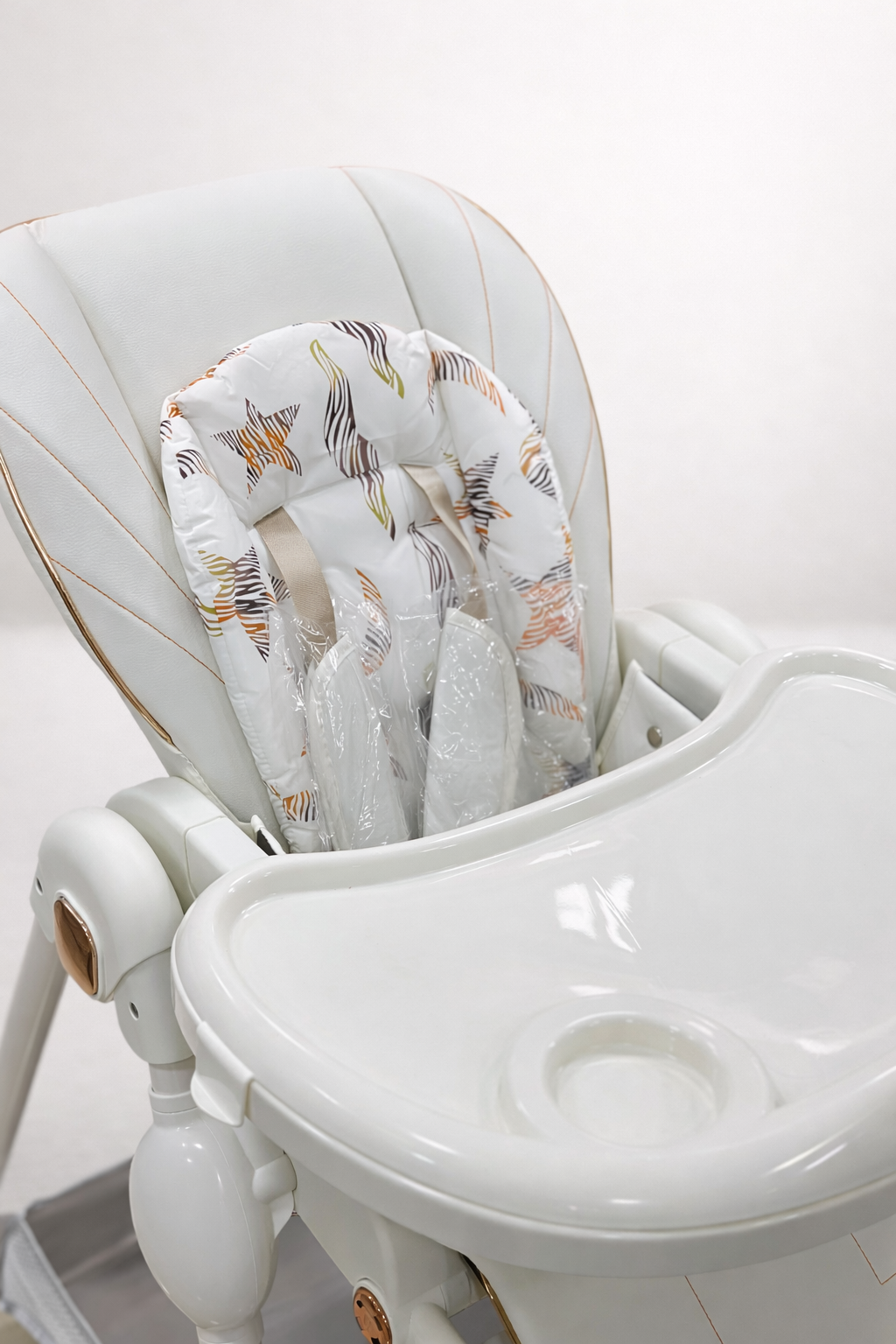 Chaise Haute Bébé avec Tablette & Coussin Rembourré – Confort & Stabilité au Quotidien