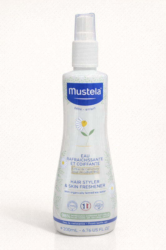 Mustela Eau Rafraîchissante & Coiffante Bébé – Camomille BIO | 98% d’Origine Naturelle – Dès la Naissance (200 ml)